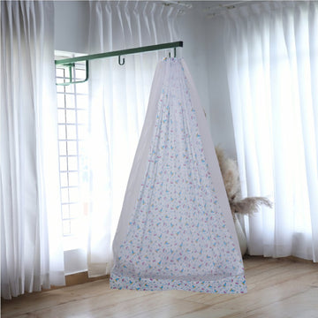 White Rabbit Cradle with Net and Window Hanger Set