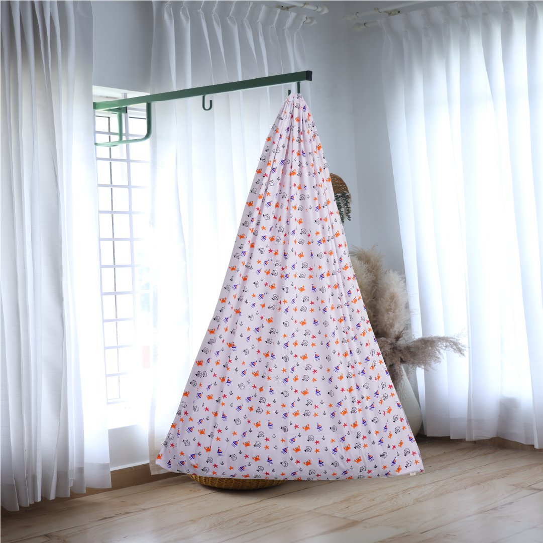 White Sea Cradle with Window Hanger Set