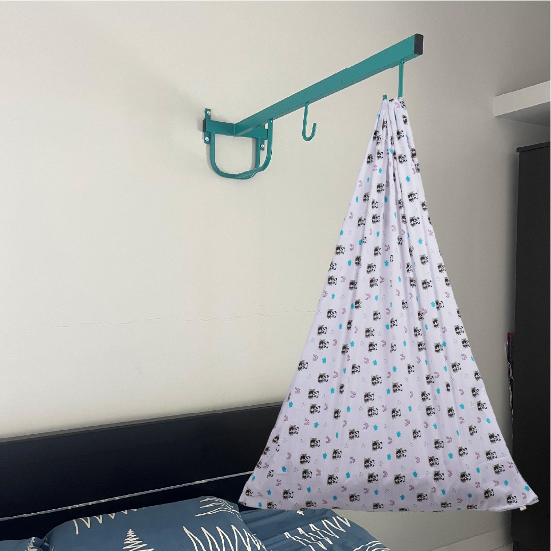 White Panda with & Wall Hanger Set